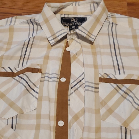 Tan, white, and gray plaid men's button up shirt - Picture 2 of 5